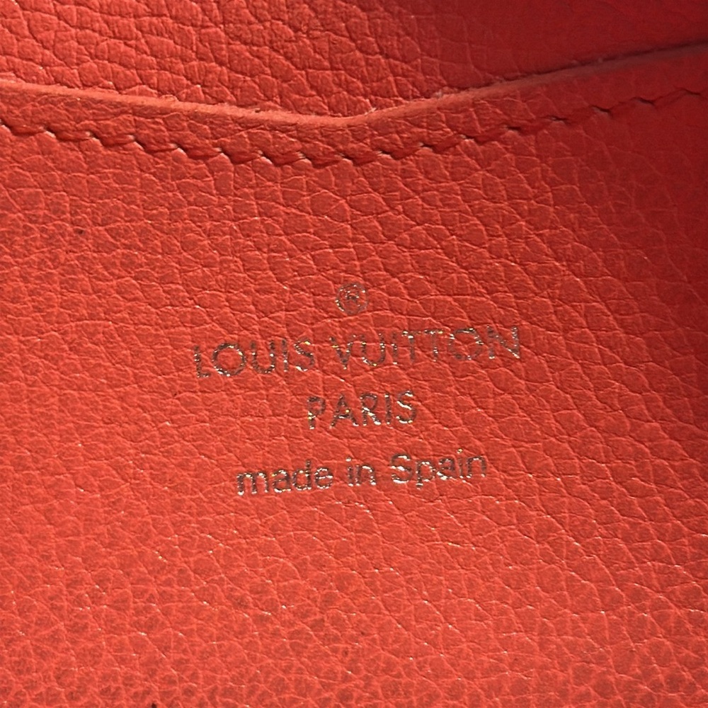 LOUIS VUITTON Taurillon Lockme Leather Zip Around Wallet - Picture 11 of 12